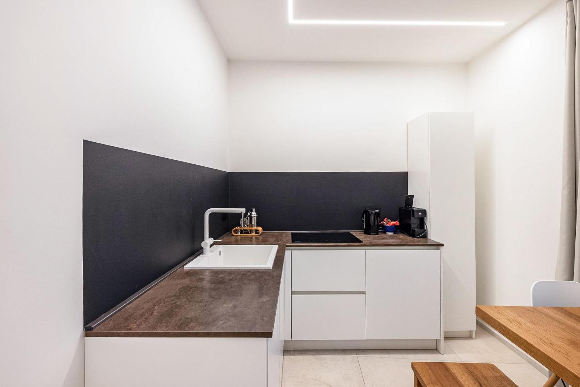 App 3 Palazzo Cavour